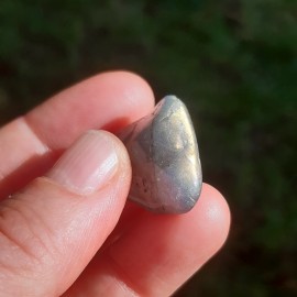 Pierre roulée en Labradorite