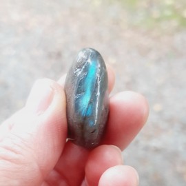 Pierre roulée en Labradorite