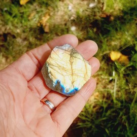 Labradorite de Madagascar 1 face polie