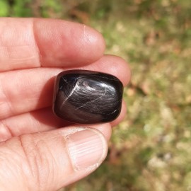 Pierre roulée en Hypersthène