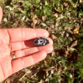 Mini demi géode d'Agate du Brésil