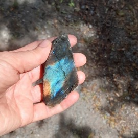 Labradorite de Madagascar 1 face polie