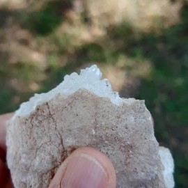 Morceau de géode de Cristal de Roche